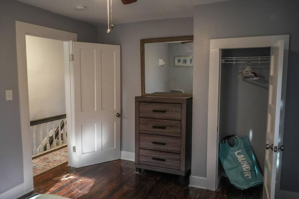 Villa Historic Coastal Haven- Pet Friendly Fast Wi-Fi Norfolk Esterno foto